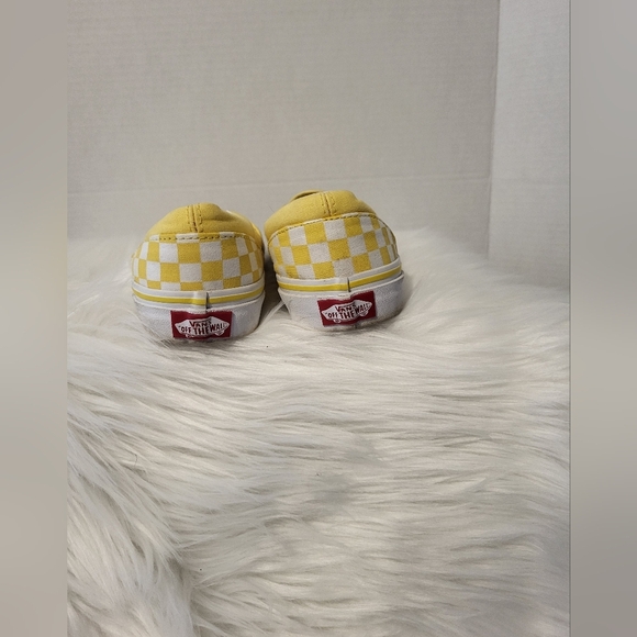Vans Kids Yellow Checkered Slip-On Shoes, Size 5.5 - Picture 3 of 5